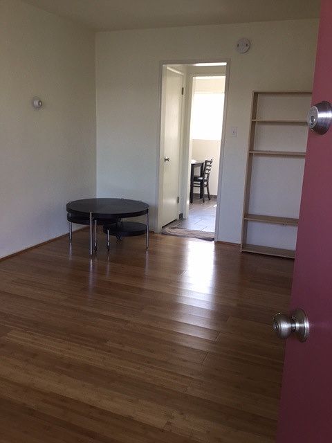 2nd image of 1714 S Westgate Ave APT 3