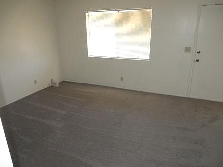 3rd image of 574 Solano Dr
