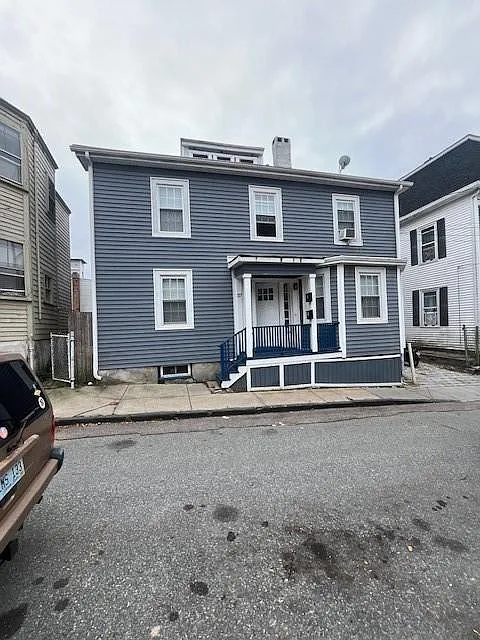 37 Ann St #1