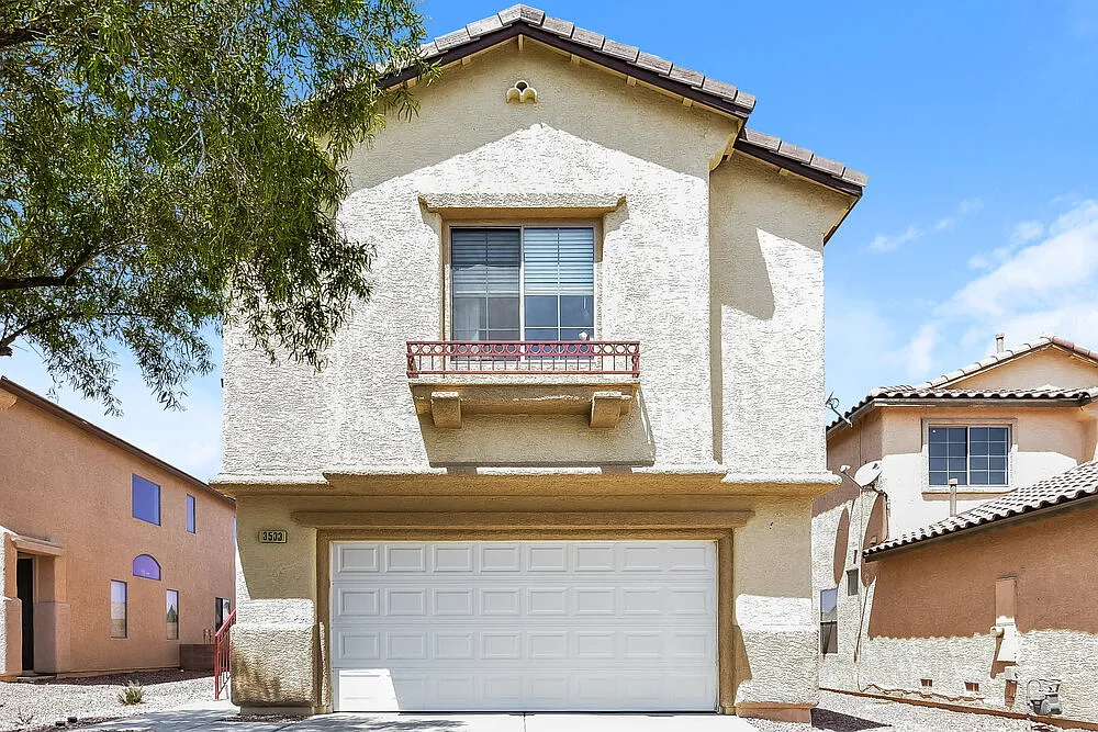 3 bed, 3.0 bath, 1788 sqft, $2,125 — Photo 1
