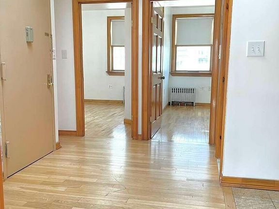 3rd image of 720 Leonard St #A