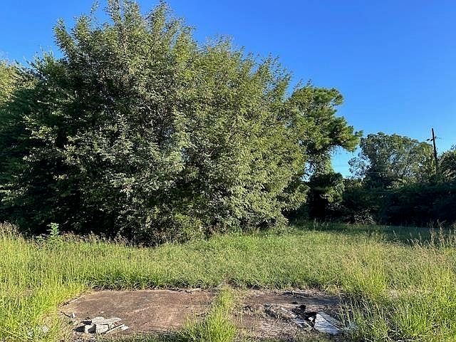2nd image of 380 Outer Pkwy Lot 30-31