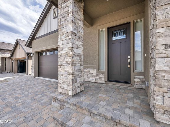 3rd image of 3326 Cambria Loop