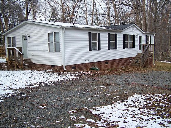 5th image of 185 1st Ct