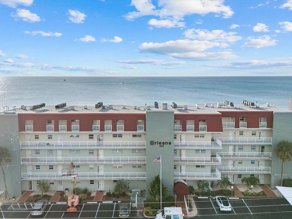 1st image of 950 Tarpon Center Dr APT 101