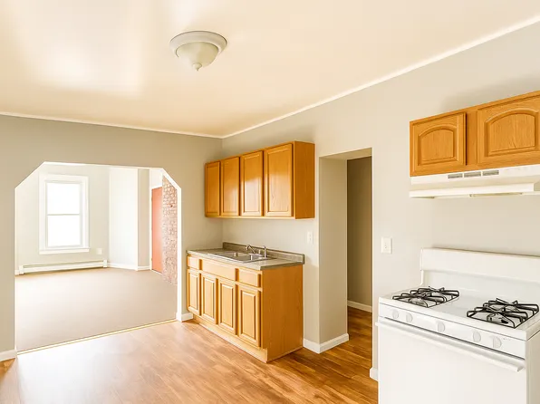 114 Mather St #2E, Hartford, CT 06120