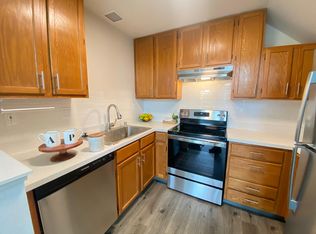 21 Glenwood, Hercules, CA 94547