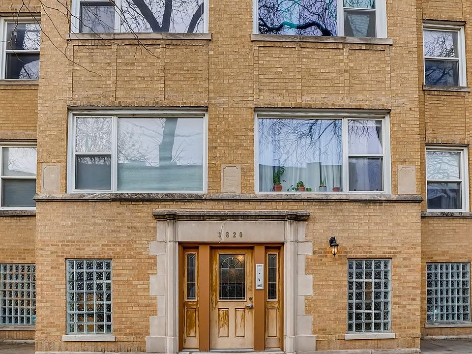 1st image of 3820 W Ainslie St #2
