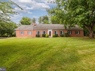 16010 Cloverton Ln, Williamsport, MD