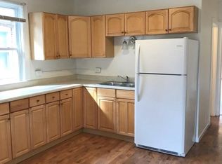 1427 Grove Ave APT 2, Berwyn, IL 60402