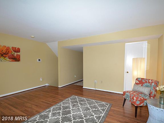 5th image of 14490 Filarete St