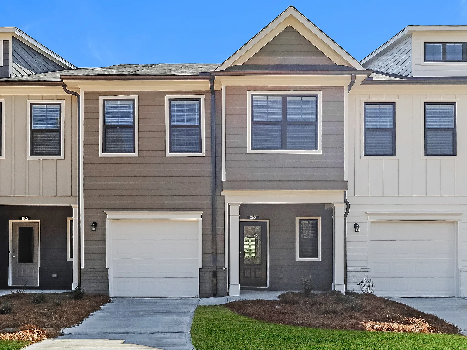 858 Calvin Park Dr, Ball Ground, GA — Photo 1