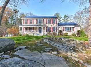 115 Chestnut St, Upton, MA 01568