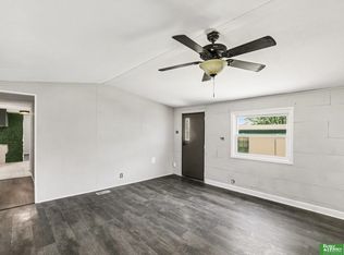 15025 E Plz #192, Omaha, NE 68137