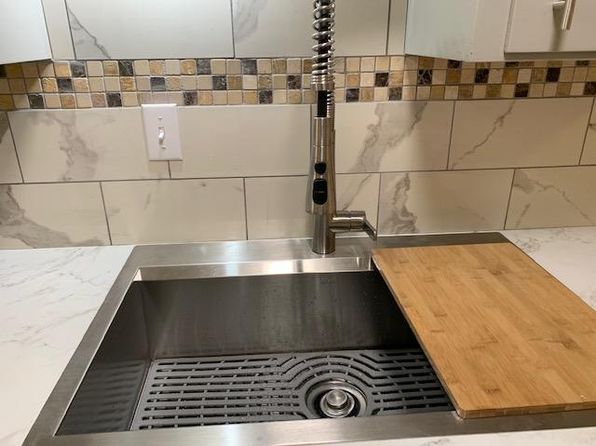 653 W Nickerson St APT 302