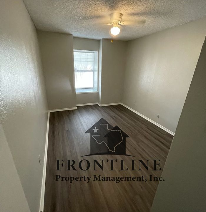 1st image of 2401 Woodmont Trl