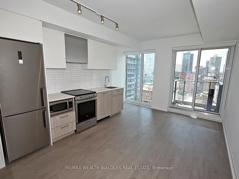 251 Jarvis St E #2107 — Photo 11