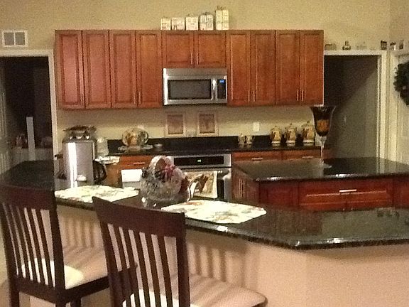 3rd image of 4003 Agualinda Blvd