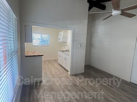 5th image of 4449 Ocean Blvd Unit 10