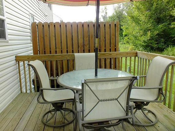 4th image of 8378 Hickory Overlook