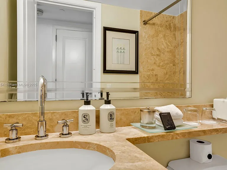 1435 Brickell Ave #3607 — Photo 29