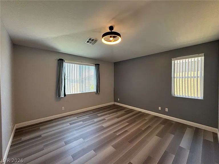 5027 Breaking Dawn Ct — Photo 12