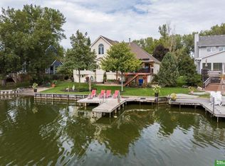 76 Ginger Woods Ter, Valley, NE 68064