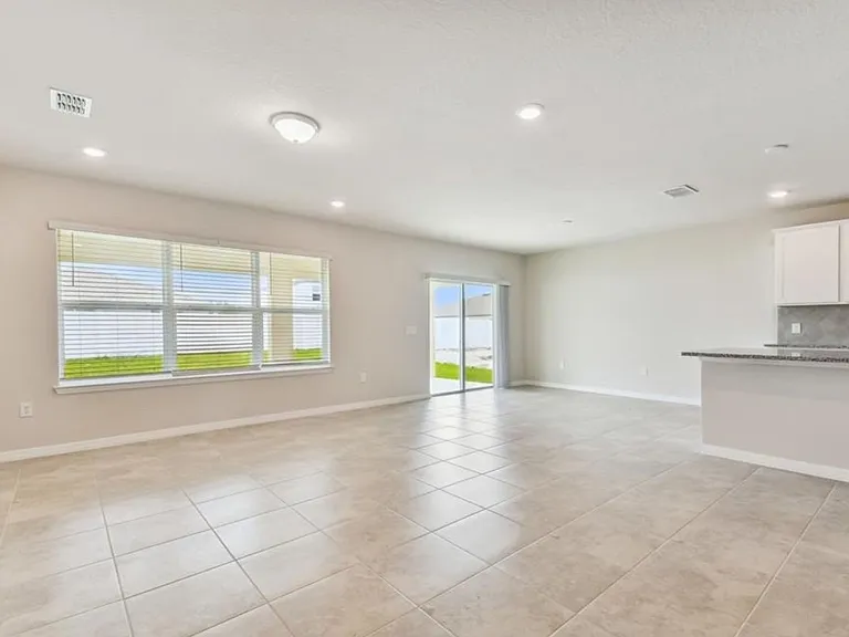 3895 Capri Coast Dr — Photo 7