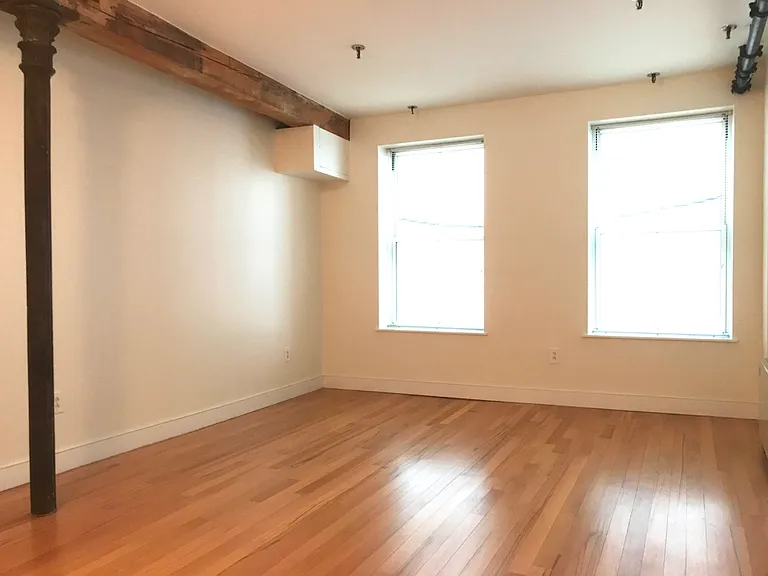 220 Front St #3D — Photo 5