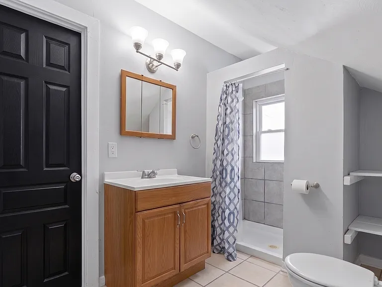 833 Stanton Ave #3 — Photo 8
