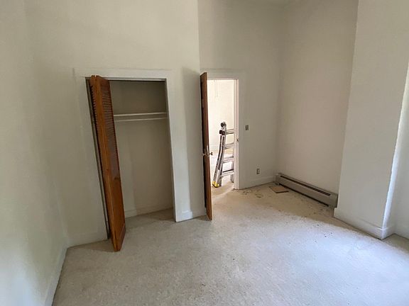 2nd image of 118 Church St #1R