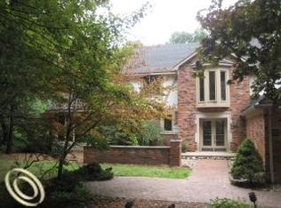 3953 Apache Ct, Oxford, MI 48370