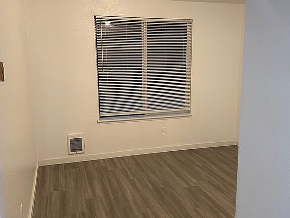 5th image of 2422 N St NE #4