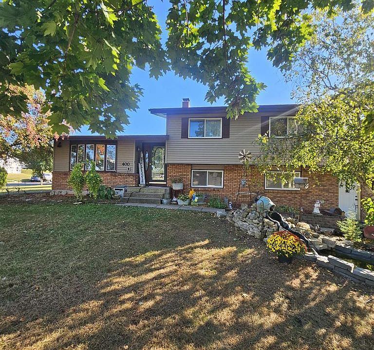 1st image of 400 Hill DRIVE