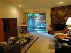 3rd image of 109 Southlite Cir