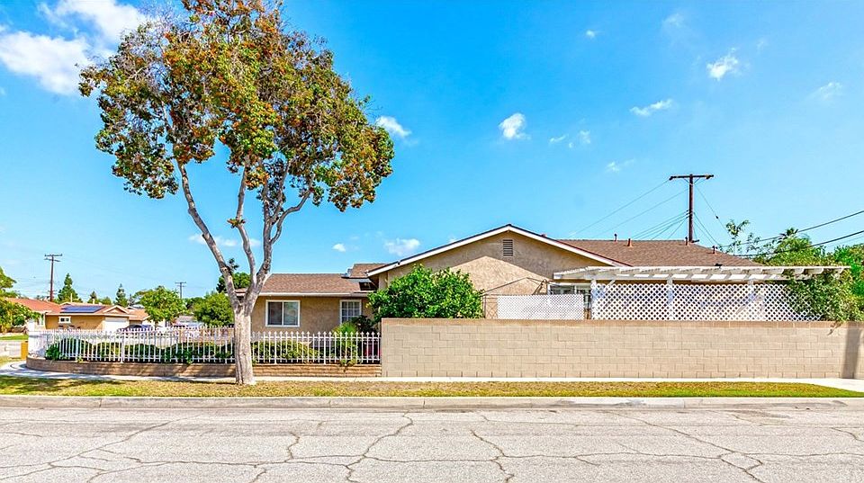 1st image of 12238 Hermosura St