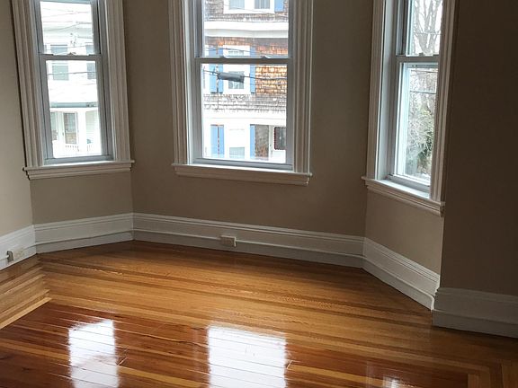 2nd image of 58 Leach St Fl 2nd
