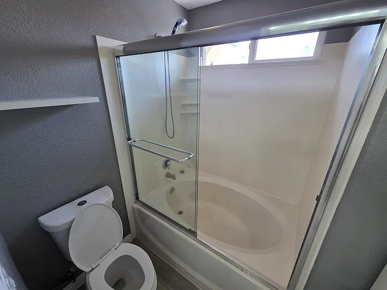 1467 Normandy Dr — Photo 18