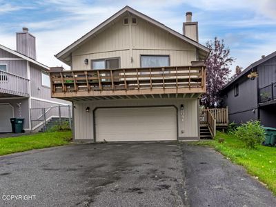 8041 Queen Victoria Dr, Anchorage, AK, 99518