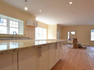 3 Griggs Pl #2, Allston, MA 02134