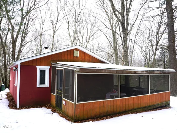 116 Neversink Rd, Shohola, PA 18458
