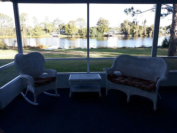 lanai overlooking the lake
