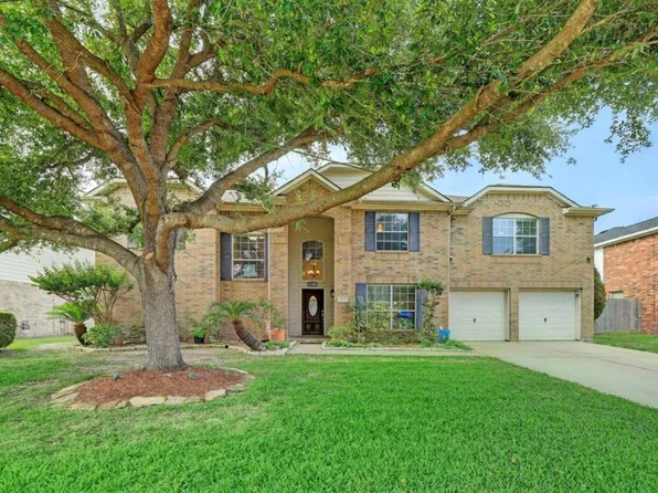 5949 Whispering Lakes Dr, Katy, TX 77493