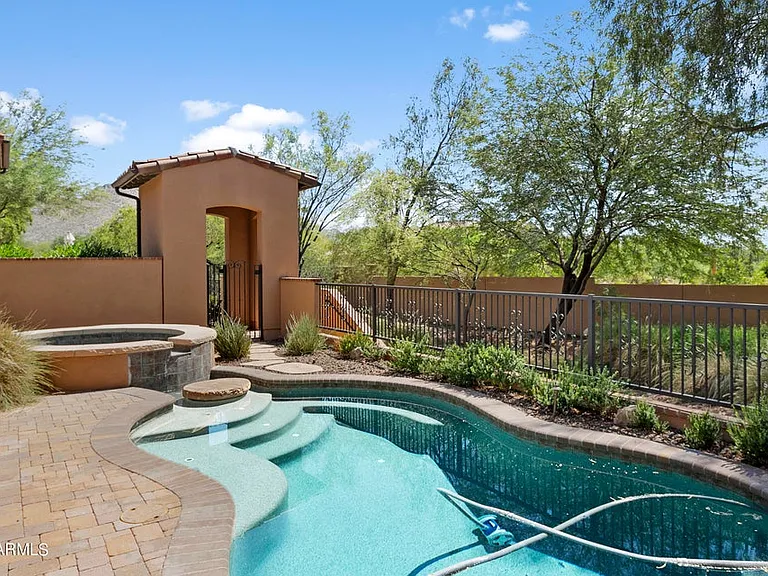 18650 N Thompson Peak Pkwy #1060 — Photo 25