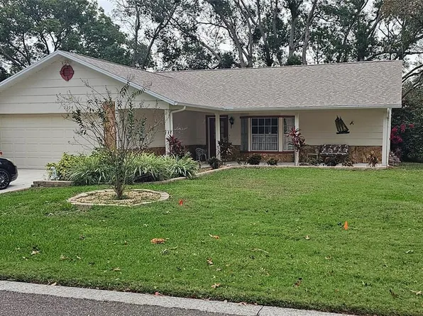 2304 Augusta Dr, Spring Hill, FL 34606