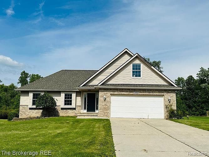 1st image of 8495 Sanders Dr
