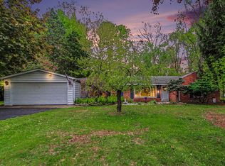 32633 Six Mile Rd, Livonia, MI 48152