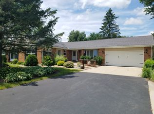 7623 Oak Grove Rd, Harvard, IL 60033