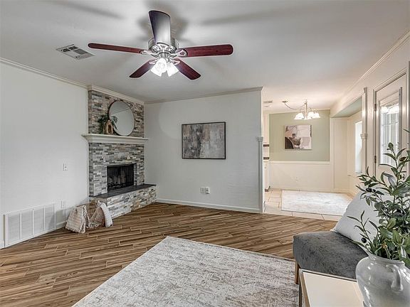 4th image of 12317 Newgate Dr
