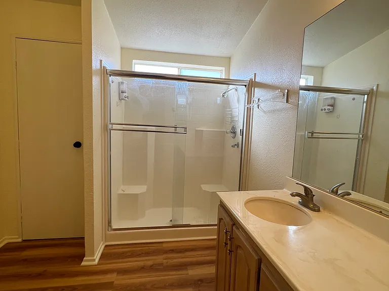 Large Primary Bath